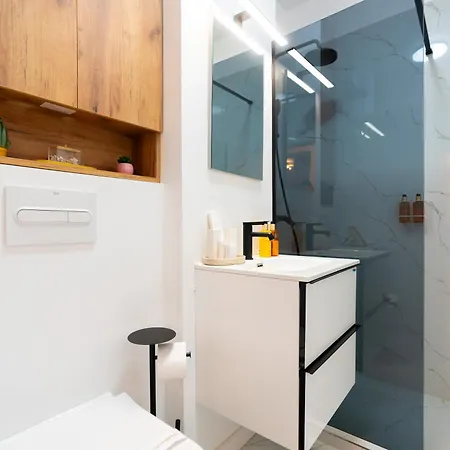 Soni Exclusive 749 Plaza With Free Private Parking & Self Check-in 아파트 *