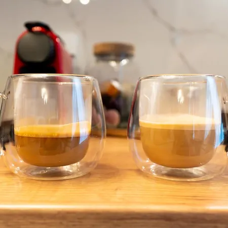 Апартаменты Soni Exclusive 749 Plaza With Free Private Parking & Self Check-in *