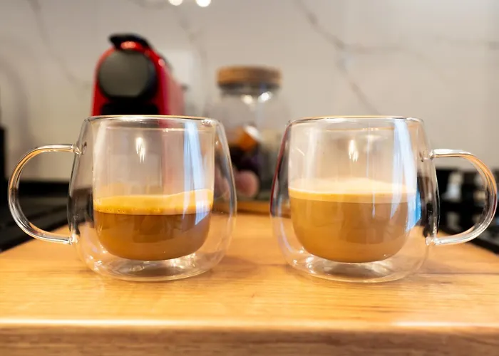 Апартаменти Soni Exclusive 749 Plaza With Free Private Parking & Self Check-in *